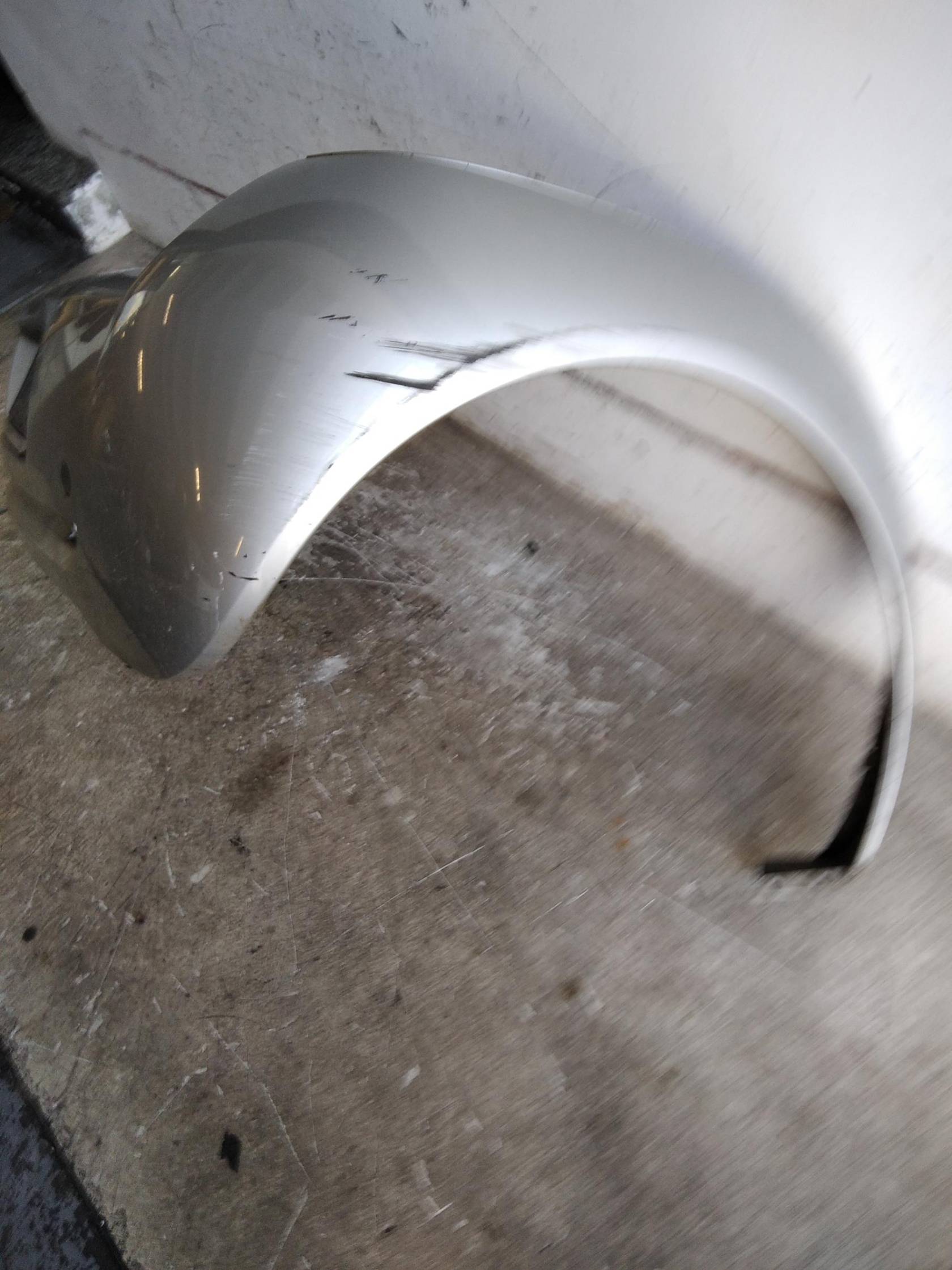 Paraurti post. centr.